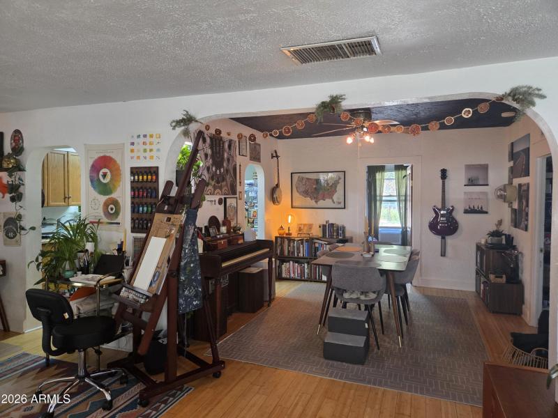 420 Tombstone Canyon