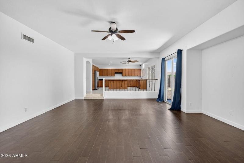 11-web-or-mls-013E Solina Cir