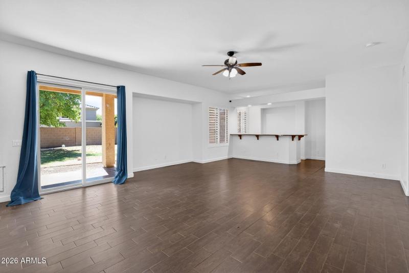 12-web-or-mls-011E Solina Cir