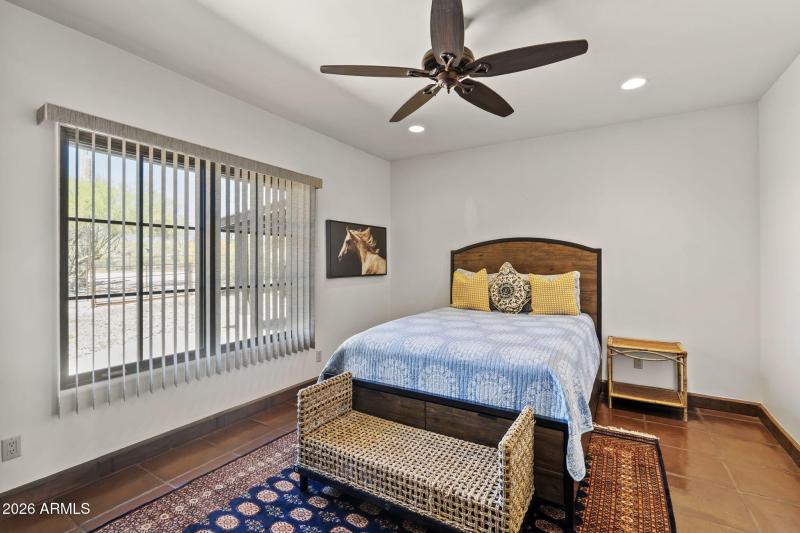 2nd En-Suite