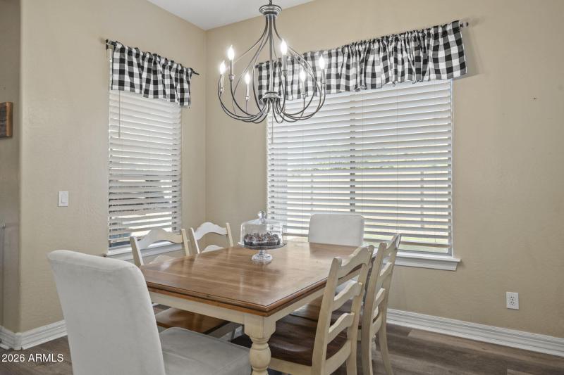 20-web-or-mls-CAP08661