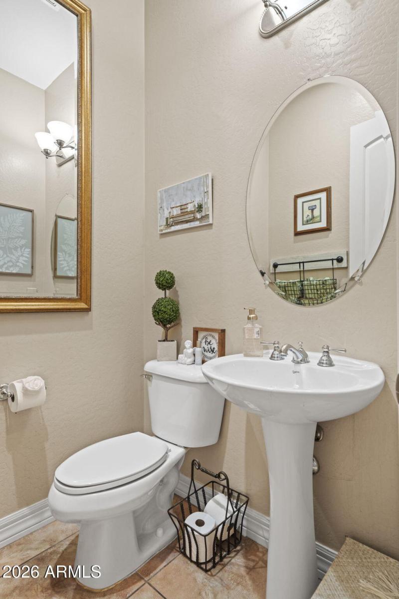 36-web-or-mls-CAP08817