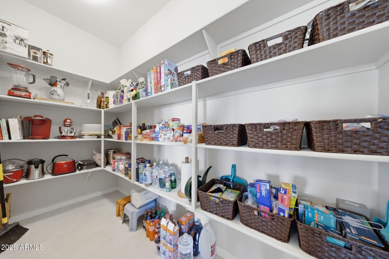 XXL Pantry