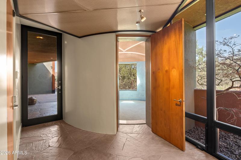 YOGA & MEDITATION ROOM