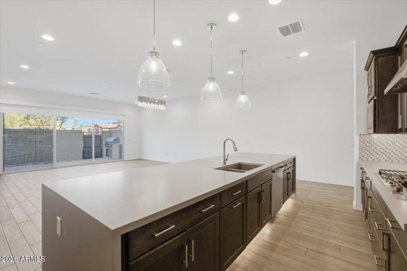 Kitchen 5