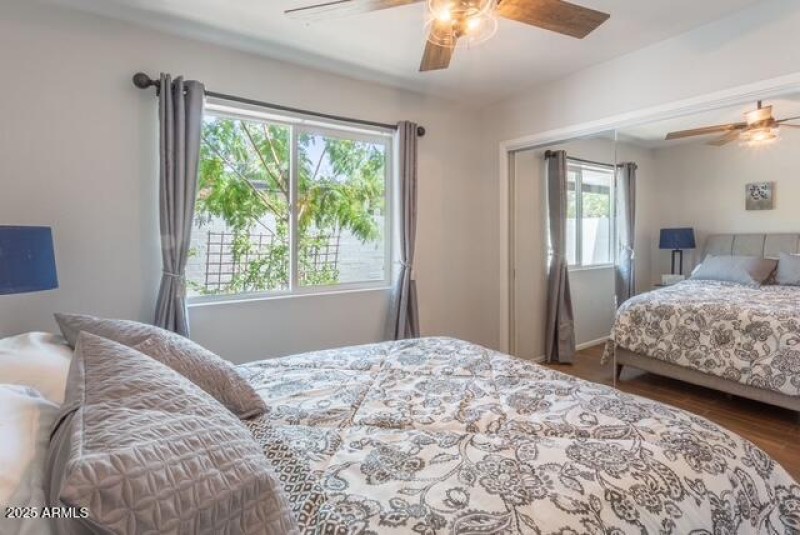 bedroom-02
