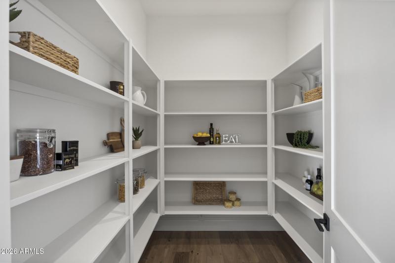 Large Walk in Pantry