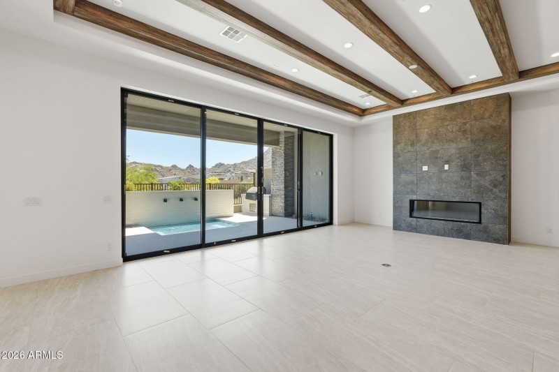 Great Room W Beams