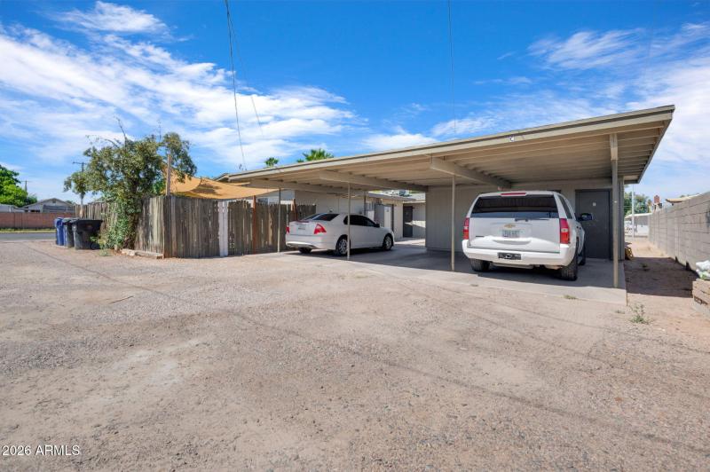 12-web-or-mls-W Garden Cir-12