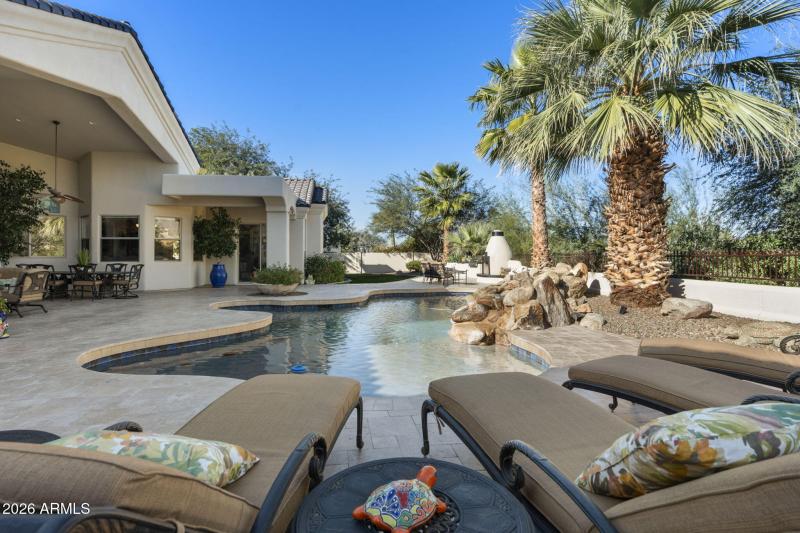 65-web-or-mls-12110-e-gold-dust-ave