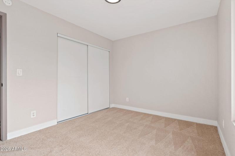 3556 E Helena Dr - 18