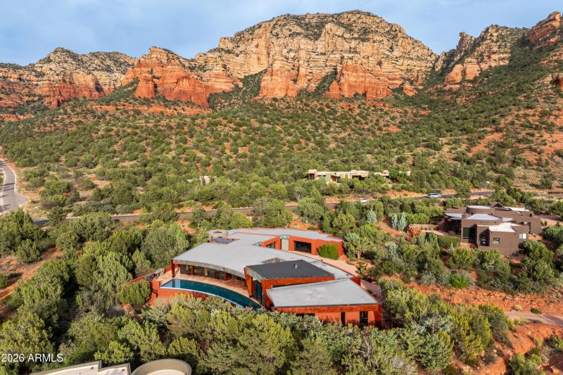 2.09-ACRES-AGAINST-NATIONAL-FOREST