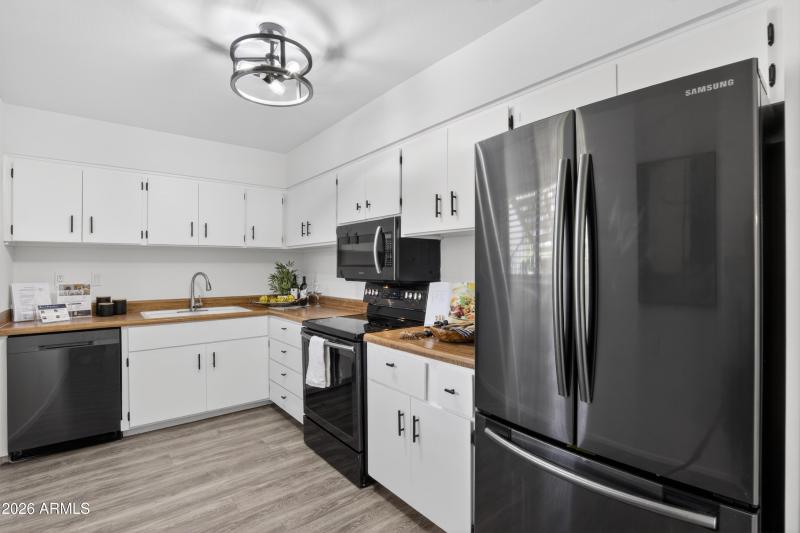 Kitchen 2