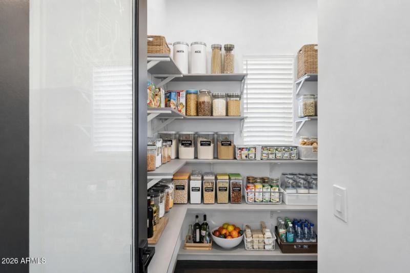 Walk-in Pantry