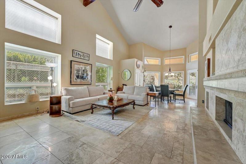 Family-Casual Dining