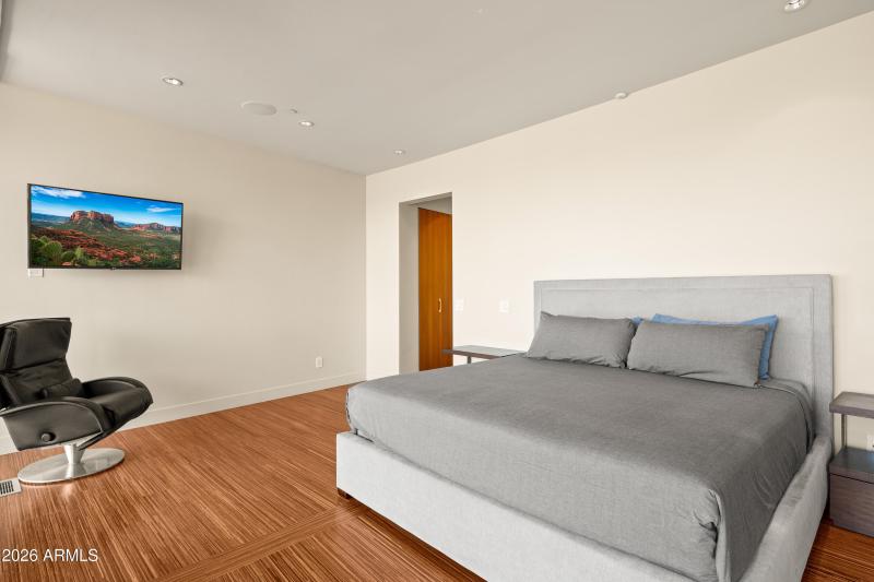 GUEST ENSUITE BEDROOM 3 copy