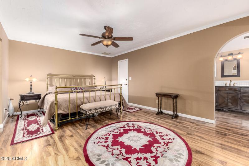 21 Charter Oak