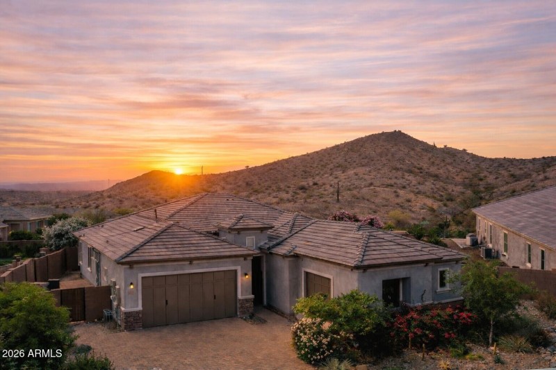 Prime View Lot Home