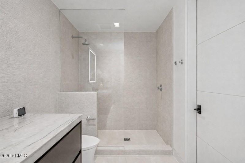 Guest Ensuite 2