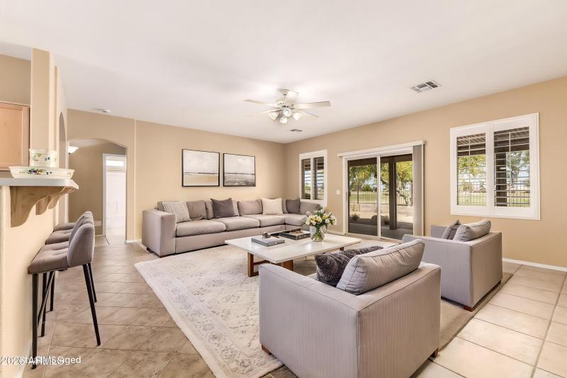 Virtualy Staged Great Room 08-Callaway-6