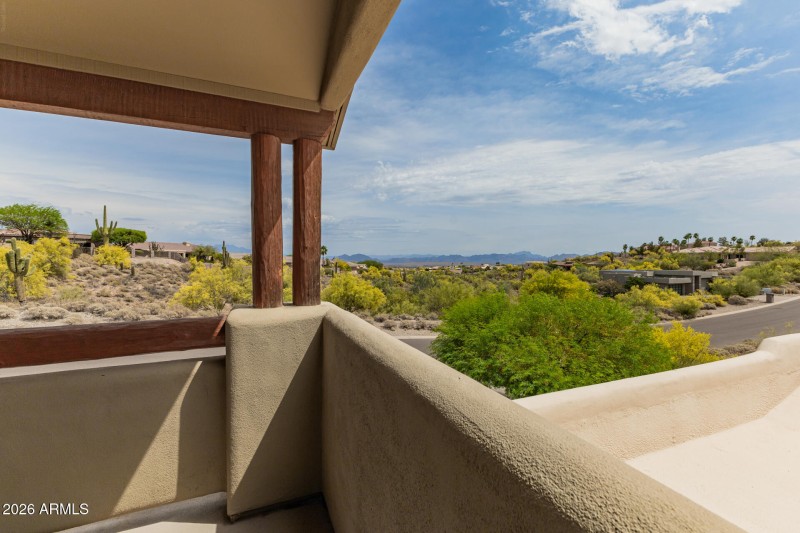 34 - Upstairs Balcony Views