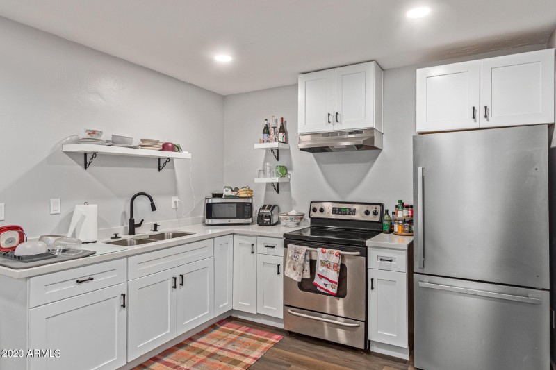 Unit 1 Kitchen-1