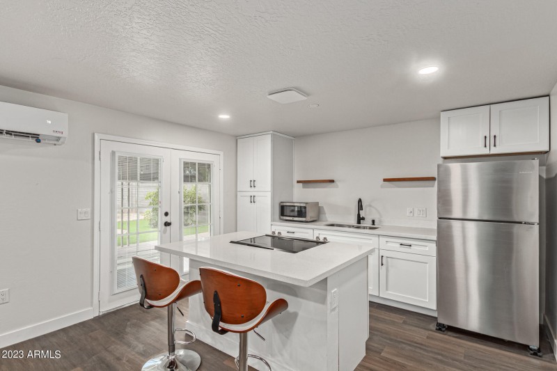 Unit 2 Kitchen 2-2