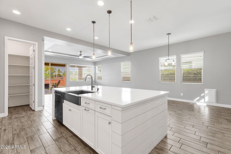 Ronald St Kitchen 3