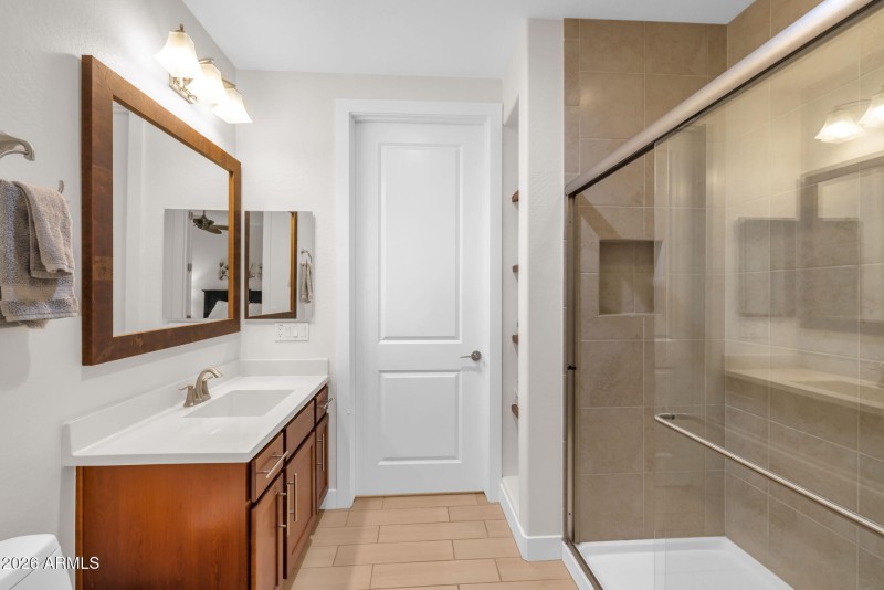 43-web-or-mls-322A2433