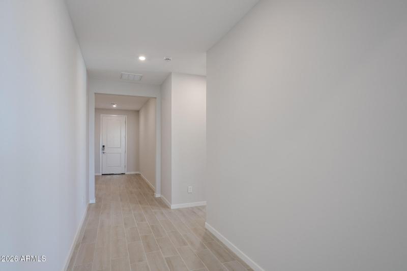 08_Willow_Lot-02_Carlsbad_New-Ranch_Styl