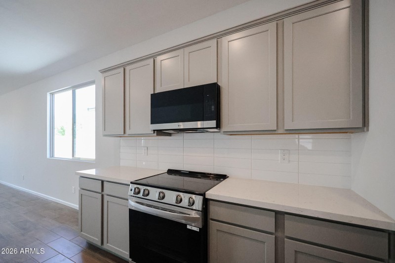 14_NCC_Ridge_02_Wren_New-Construction-ho