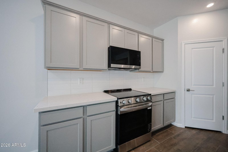 15_NCC_Ridge_02_Wren_New-Construction-ho