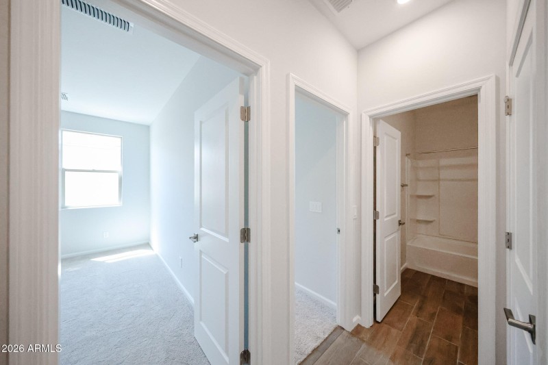27_NCC_Ridge_02_Wren_New-Construction-ho