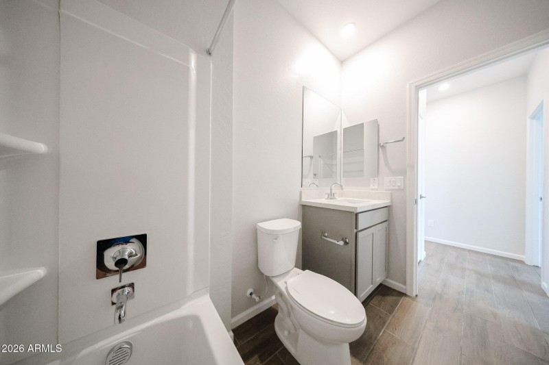 33_NCC_Ridge_02_Wren_New-Construction-ho