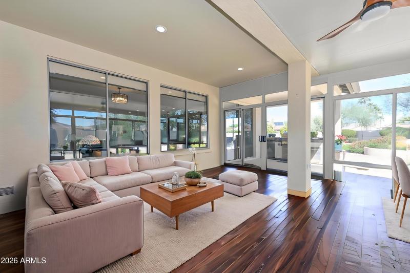 Arizona-Room - Living Room - Standard -