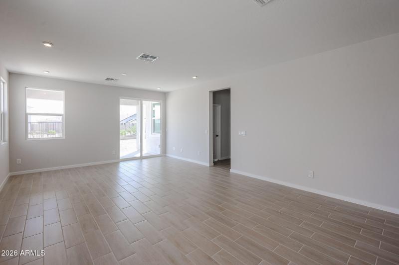 15_Lot 06-Teravalis_Buckeye-AZ-Home-For-