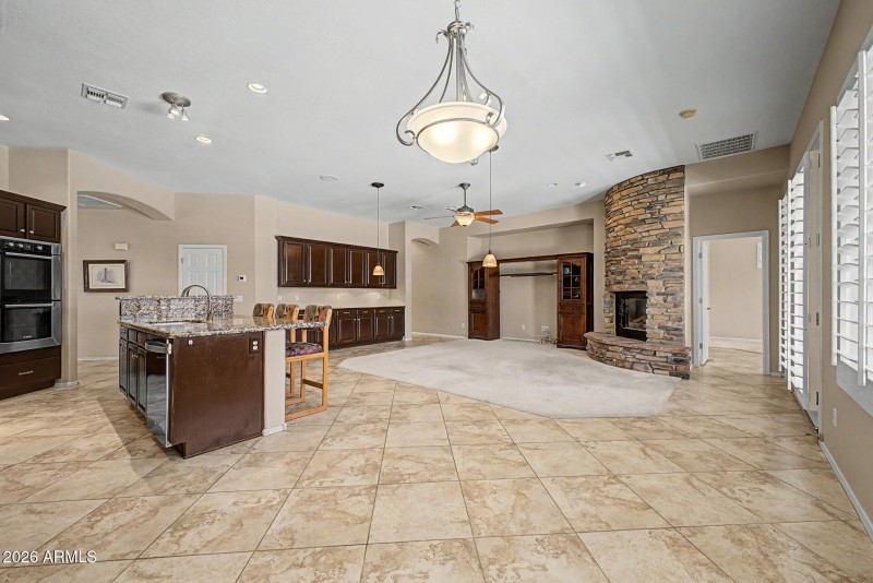 Open Kitchen