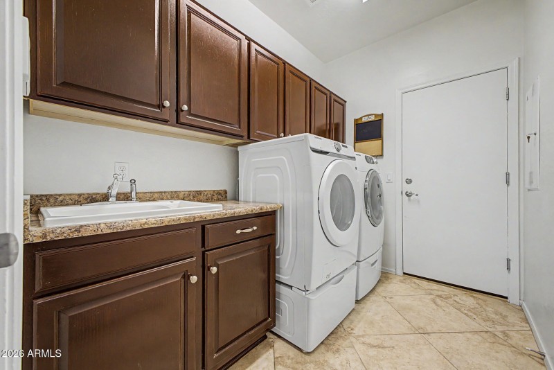 Laundry to Garage