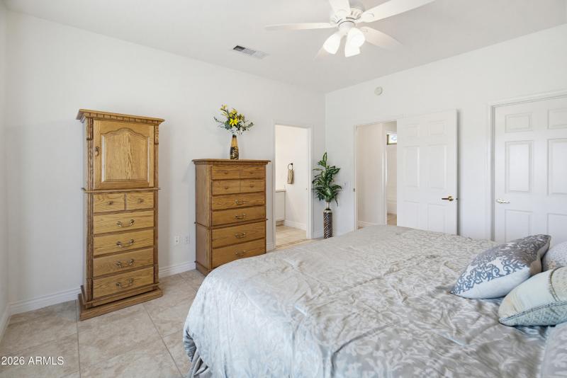 15932 W Summerwalk Dr (new)-6