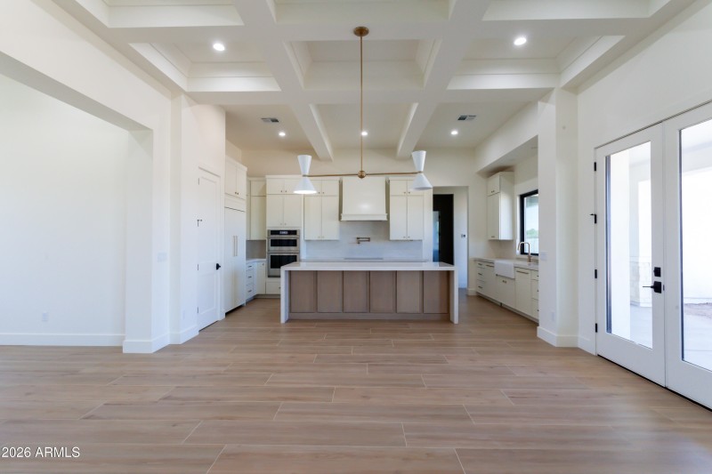 Dining/Kitchen