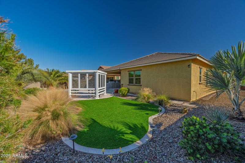 14-web-or-mls-18926 N Arbor Dr-14