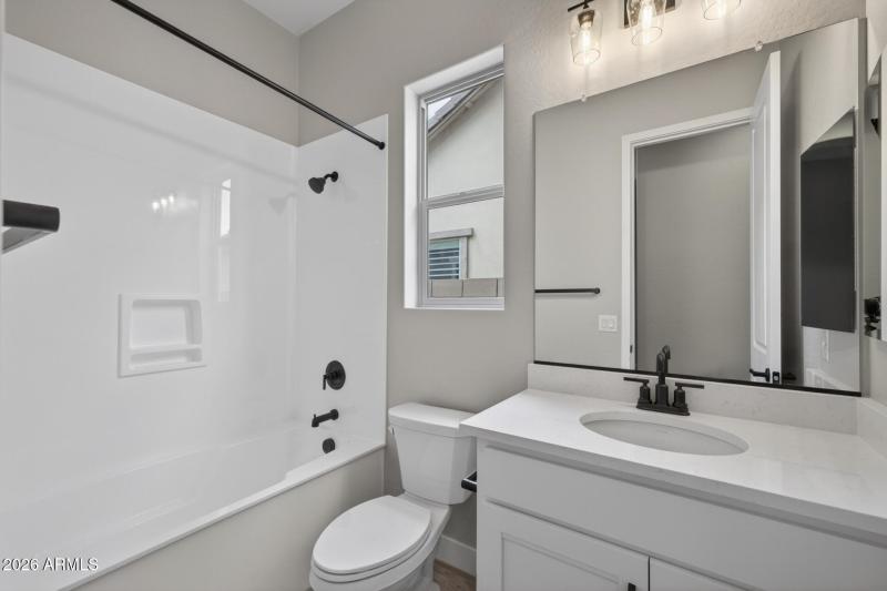 22)BATH 3