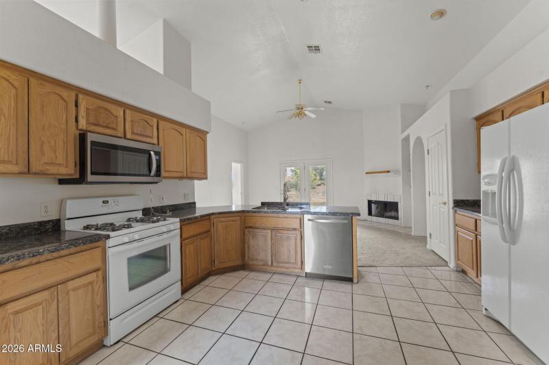 1847 Vista Dr