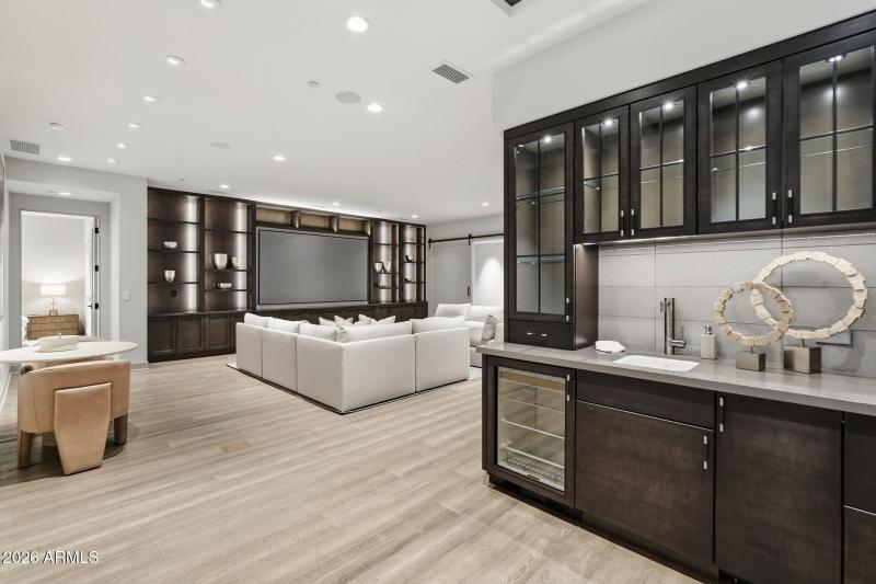 039_ Wet Bar