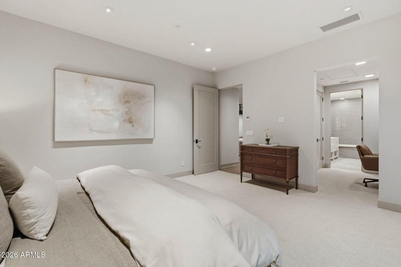 045_Guest Bedroom 2