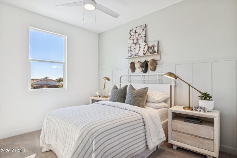 Stork-Well-sized secondary bedroom