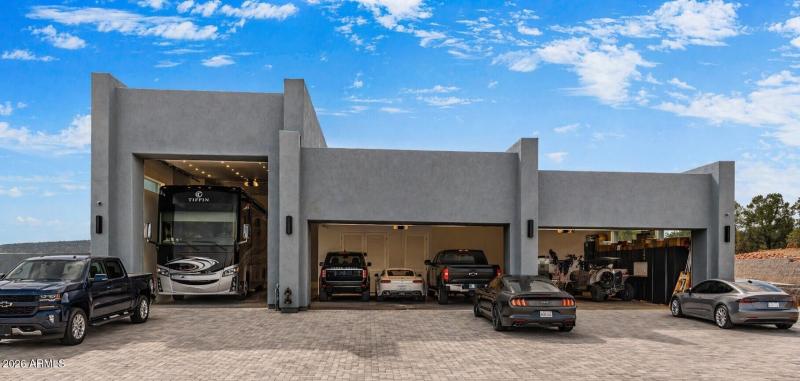 Room for toys, rv, trucks and more!