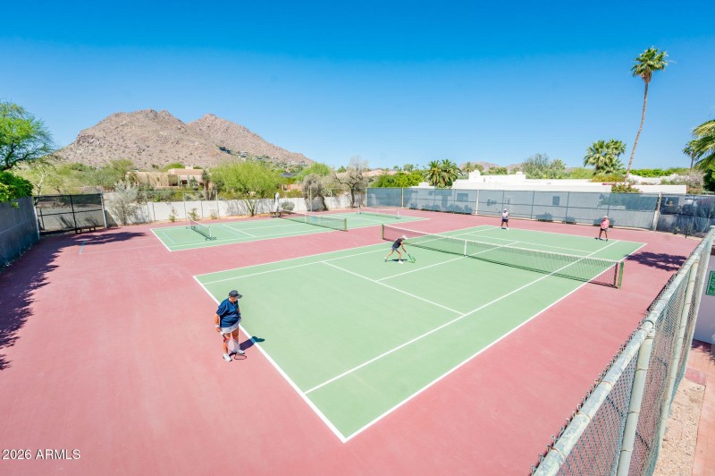Tennis & Pickleball