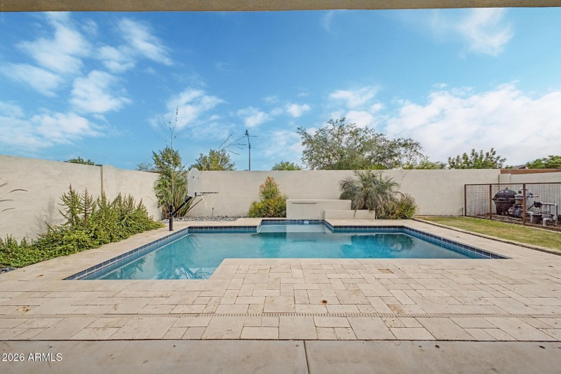 44 Loma Vista