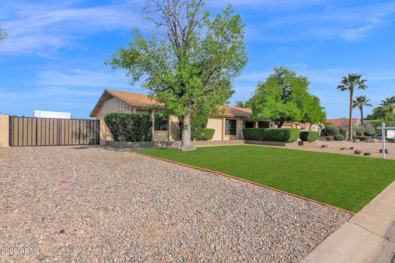 41-web-or-mls-P1615376